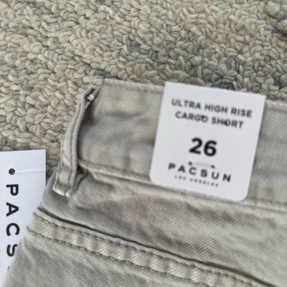 NWT gray pacsun ultra high rise cargo short - Picture 6 of 7
